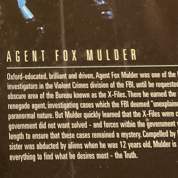 X Files Series 1 by McFarlane Toys 1998 Figures Agent Mulder - Picture 6 of 6